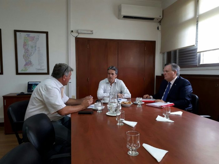 Michlig gestionó obras ante el Ministro Garibay