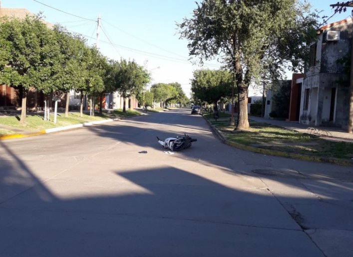 Motociclista grave al chocar en Ceres