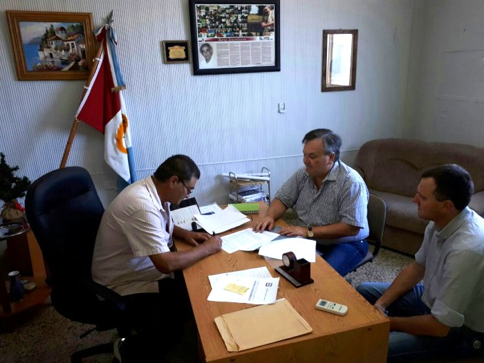 Michlig visitó Las Palmeras, Palacios, Bossi y Monigotes
