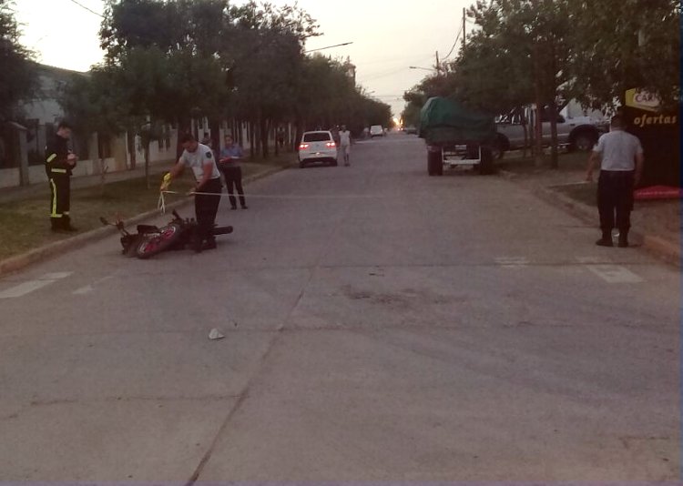 Motociclista lesionado en un accidente en Ceres