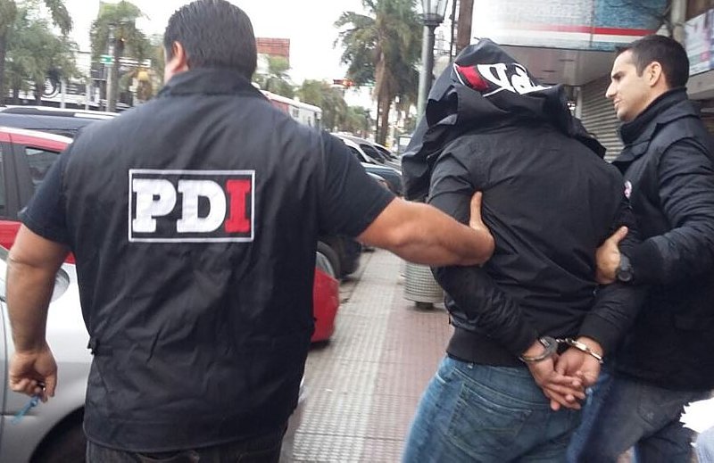 Dos detenidos por el robo de armas en Col. Raquel