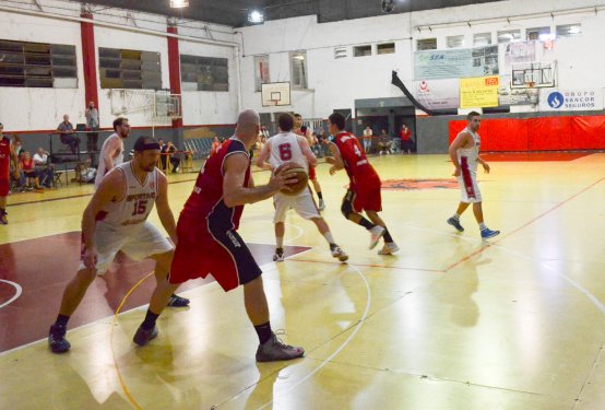 Federativo: Sportivo no pudo con la ofensiva de Rivadavia