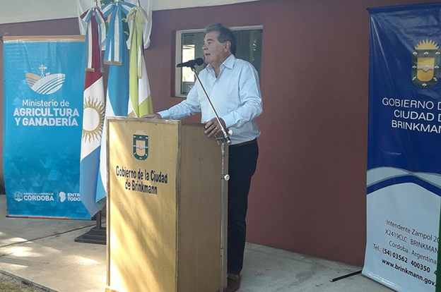 Brinkmann: Busso inauguró el Centro de Mejoramiento Genético Porcino