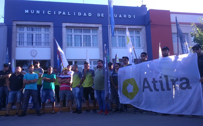 ATILRA y la comunidad se movilizaron por la planta Williner Suardi
