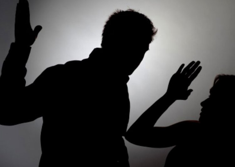 Sunchales: Detuvieron al dueño de dos radios por agredir a una mujer