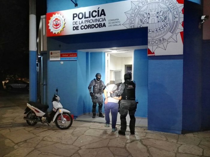 Dos detenidos por comercialización de drogas en Las Varillas