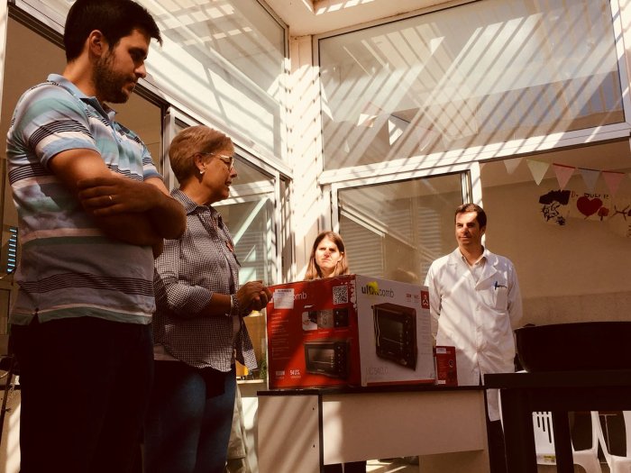 El Socialismo entregó un horno al CAPS de Suardi