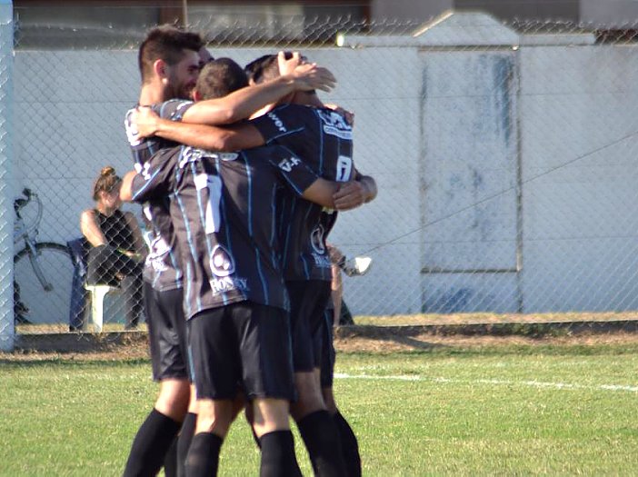 La Liga: 9 de Freyre llegó a la punta. Sp. Belgrano sigue imparable