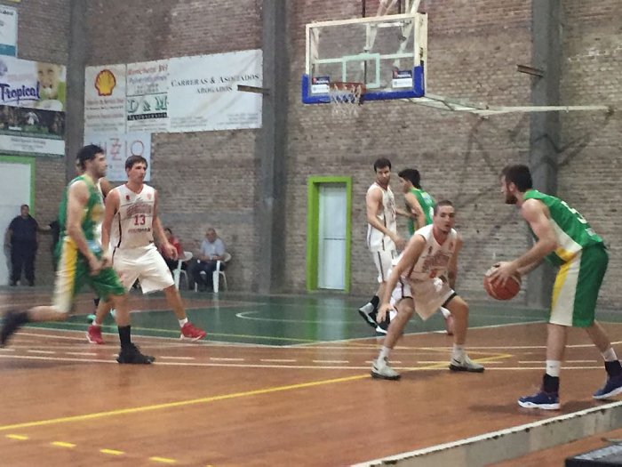 Federal: Sportivo se despidió con un gran partido
