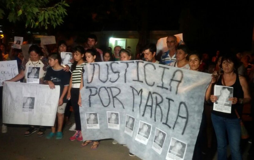 Multitudinaria movilización por la muerte de María Luisa Retamozo