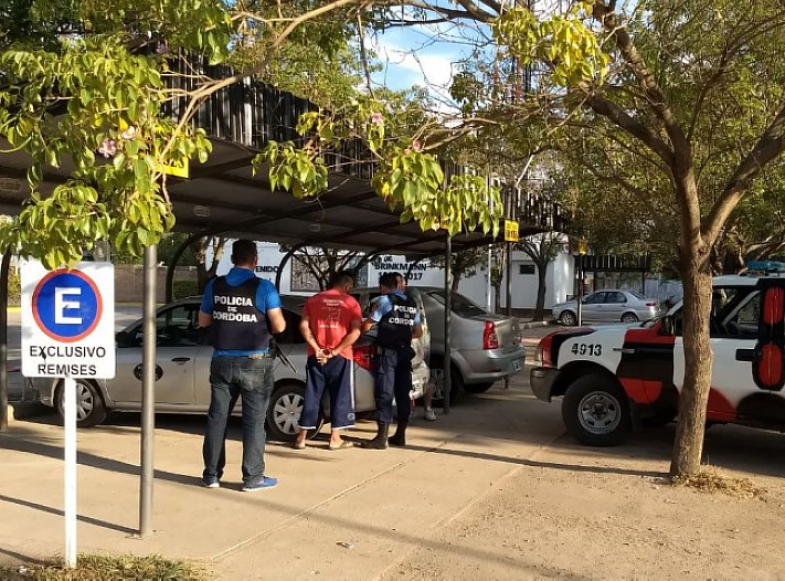Brinkmann: Detuvieron a un hombre por violencia familiar