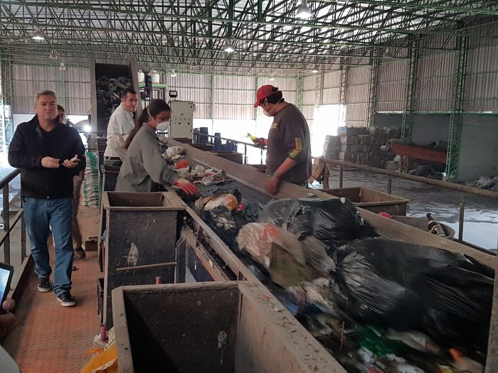Representantes del consorcio GIRSU visitaron planta en Córdoba