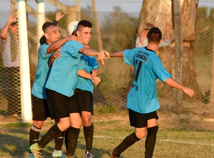 La Liga: La Paquita y La Francia firmes en la punta