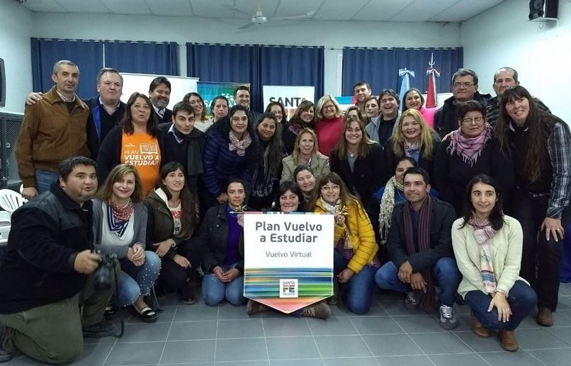 San Cristóbal: Balagué entregó certificados a gasistas matriculados