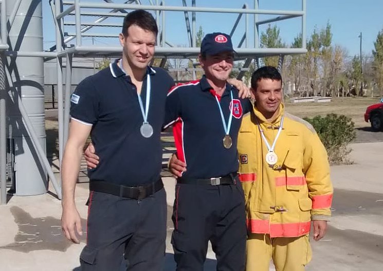 Bombero de Suardi campeón provincial en destreza