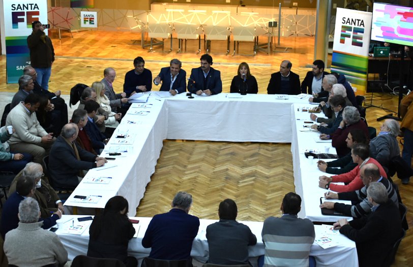 Provincias lecheras se reunieron para analizar la crisis del sector