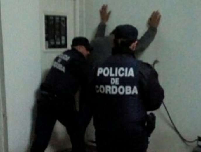 Brinkmann: Detuvieron a un hombre por violencia familiar
