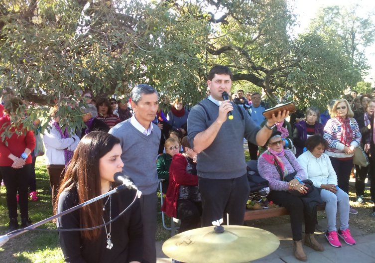 Suardi: Ceremonia por la paz y la vida en contra del aborto