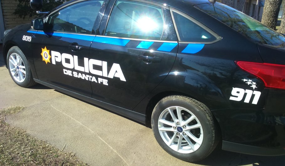 Robaron una importante suma de dinero desde una camioneta