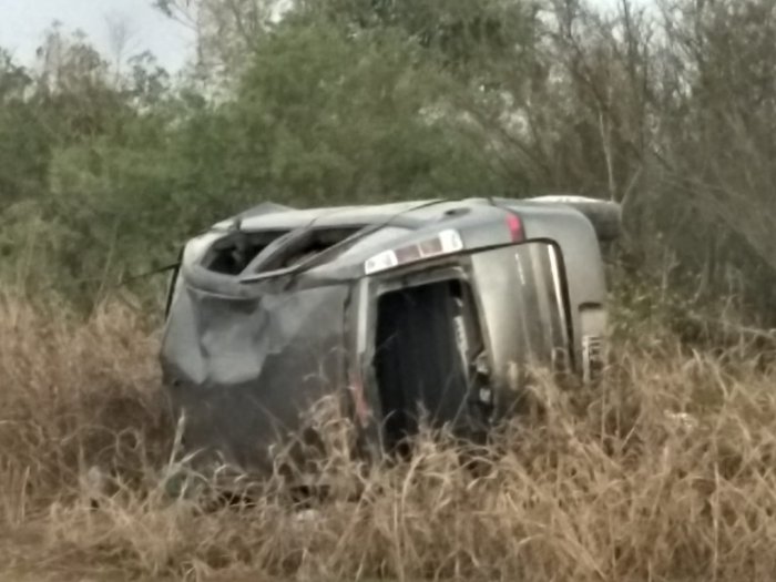 Cinco heridos en un vuelco en ruta 39
