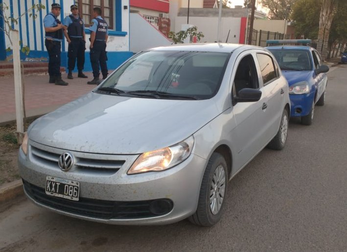 Tres detenidos en La Para luego de merodear un local en Suardi