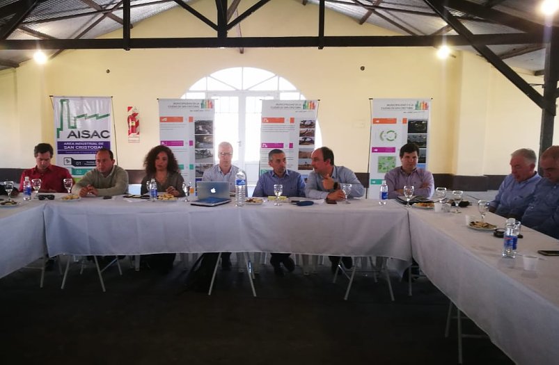 Corral dijo que las crisis las debemos resolver entre todos