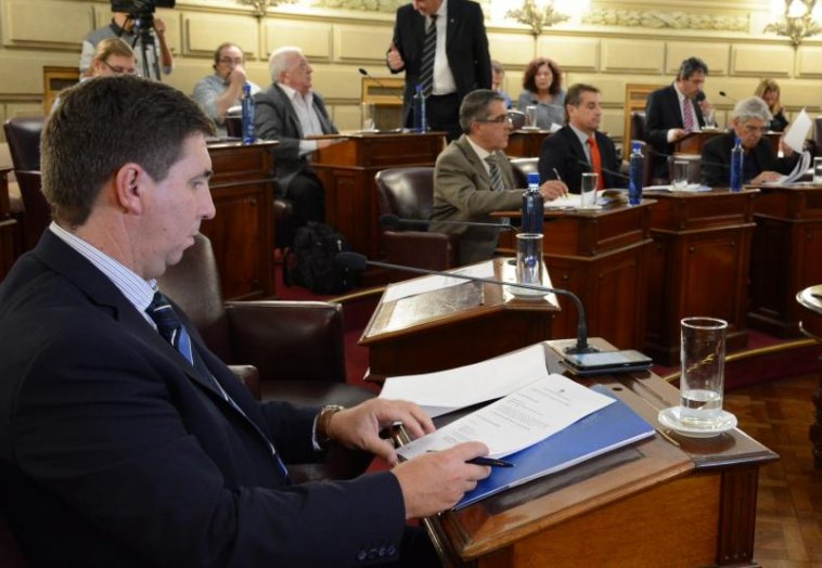 El Senado autorizó a utilizar Obras Menores para gastos corrientes
