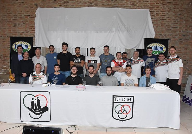 Tiro Federal presentó plantel y sponsor para la Liga Argentina