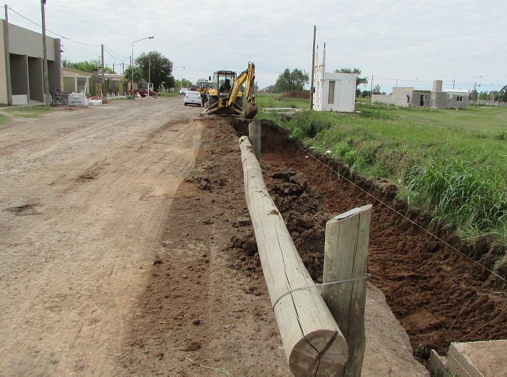 Suardi: Continúan con el entubado de la calle Paso