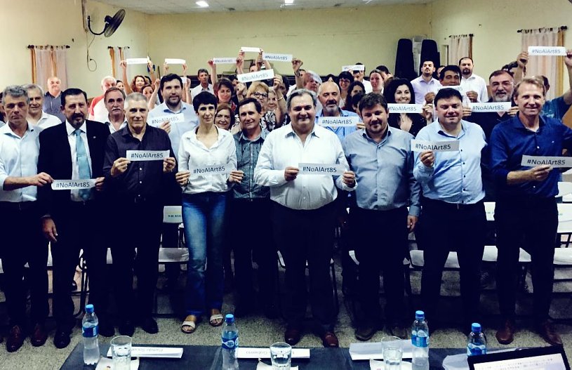 Sunchales: Contundente apoyo a las cooperativas y mutuales