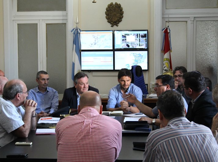 Pullaro recibió a autoridades del Departamento