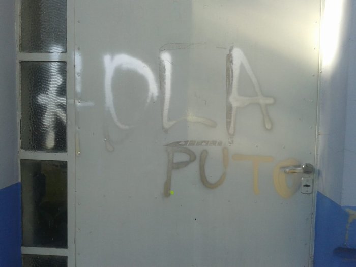 Jóvenes imputados por pintar grafitis en Moisés Ville