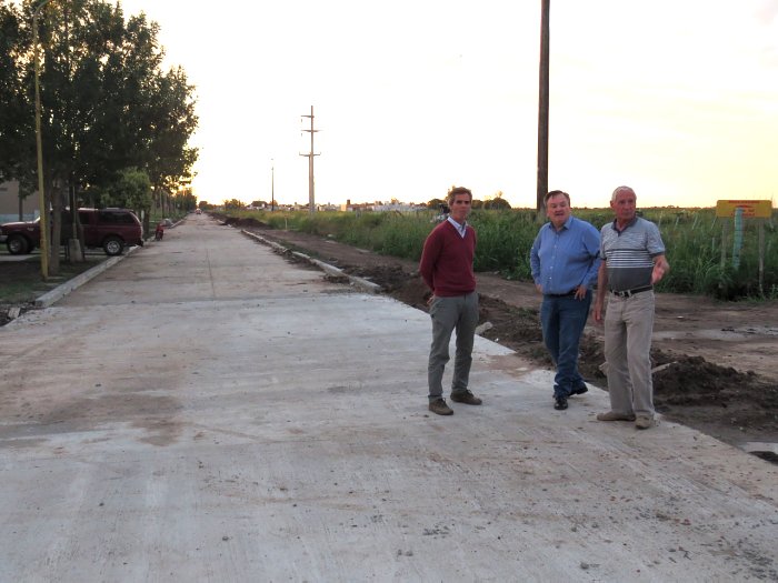 Michlig y Seghezzo recorrieron obras en el departamento