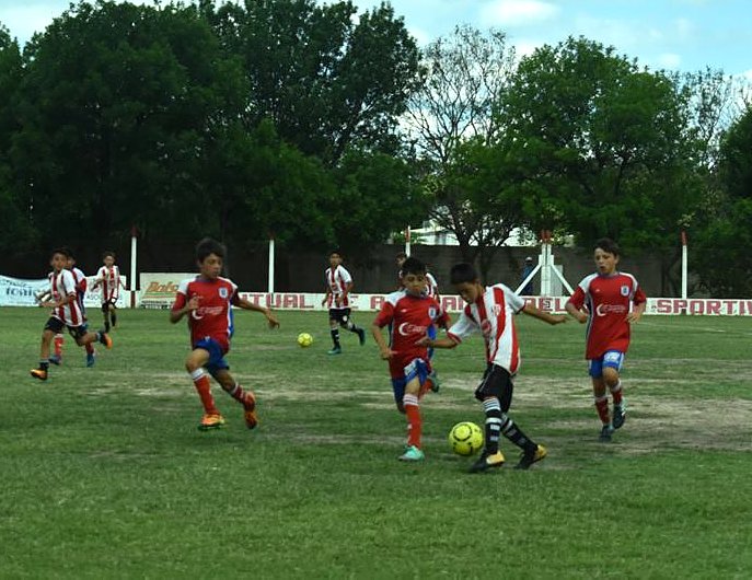 El fútbol infantil tuvo su fiesta con el Sportivito