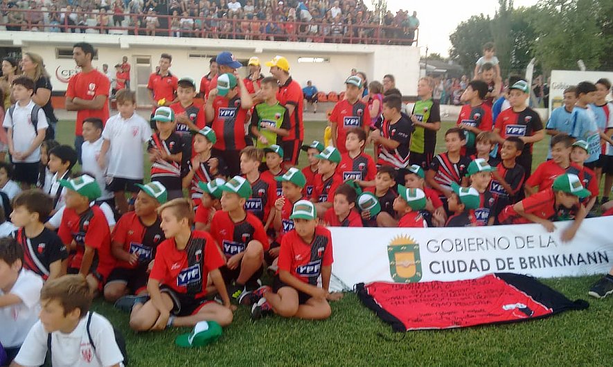 Se juega el 28° Amistad de Centro de Brinkmann