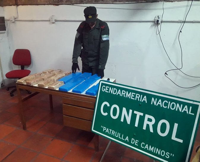 Sunchales: Incautaron en un camión 20 kgs. de cocaína 