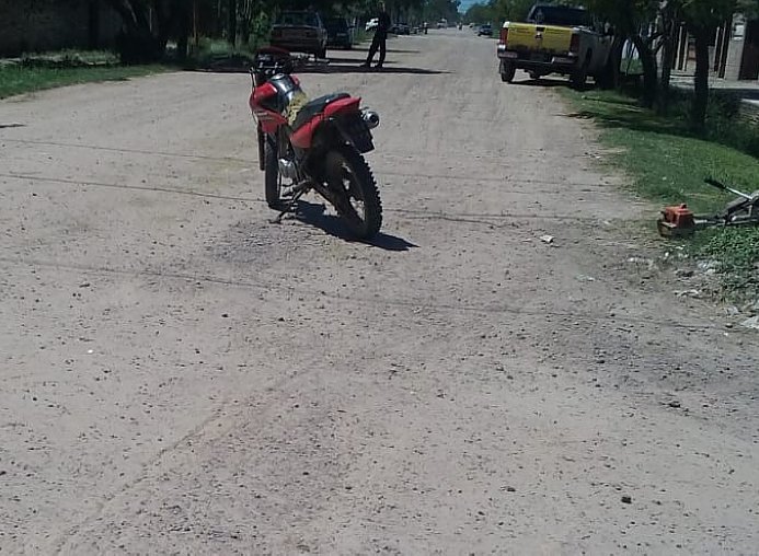 San Cristóbal: Motociclista grave al chocar con un ciclista